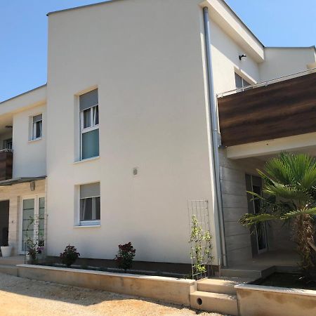 Sukošan Apartmani Gavran מראה חיצוני תמונה
